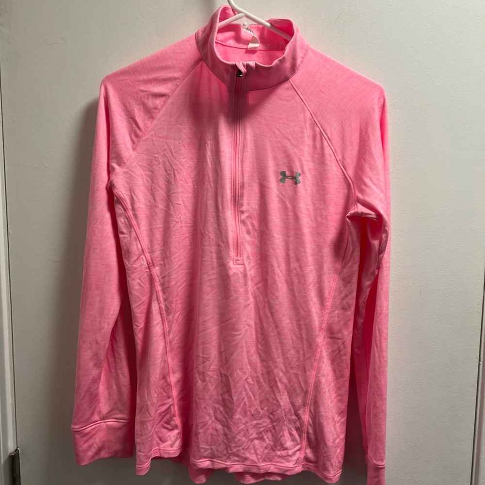 *Under Armour Woman’s 1/4 Zip Pink Pullover